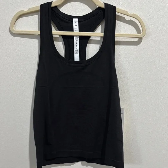 Lululemon Swiftly Tech Racerback Tank 2.0 Race Length in Black NWT - Picture 1 of 4